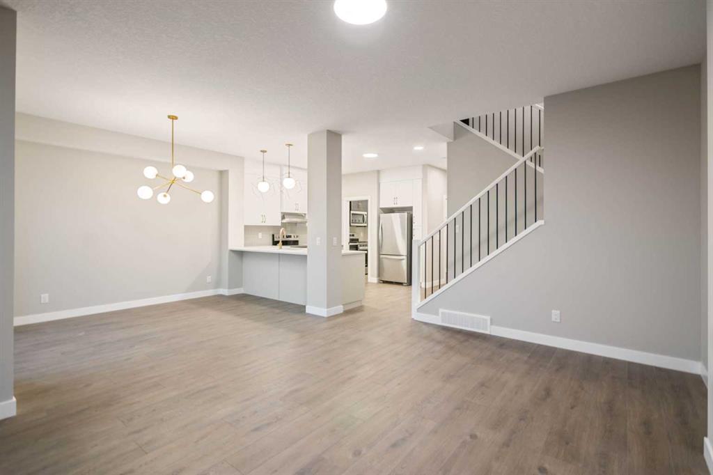 143 Belvedere Crescent SE