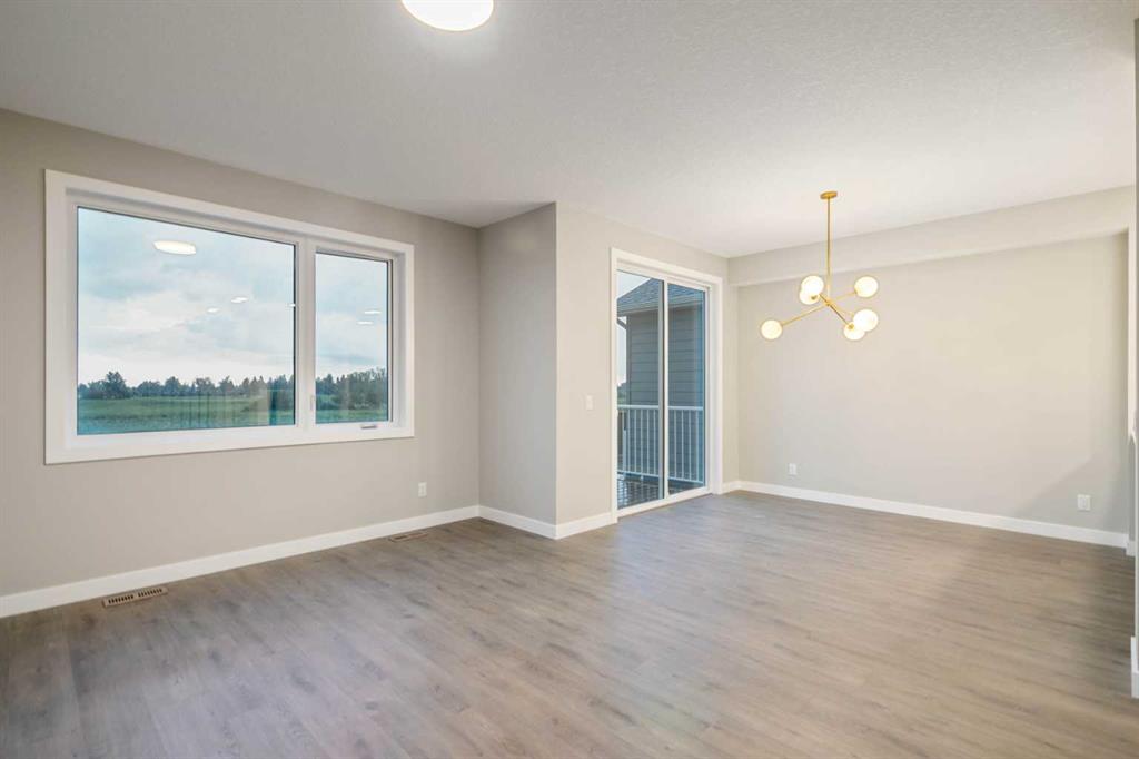 143 Belvedere Crescent SE