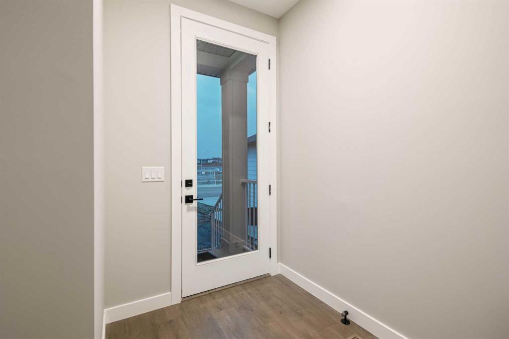 143 Belvedere Crescent SE