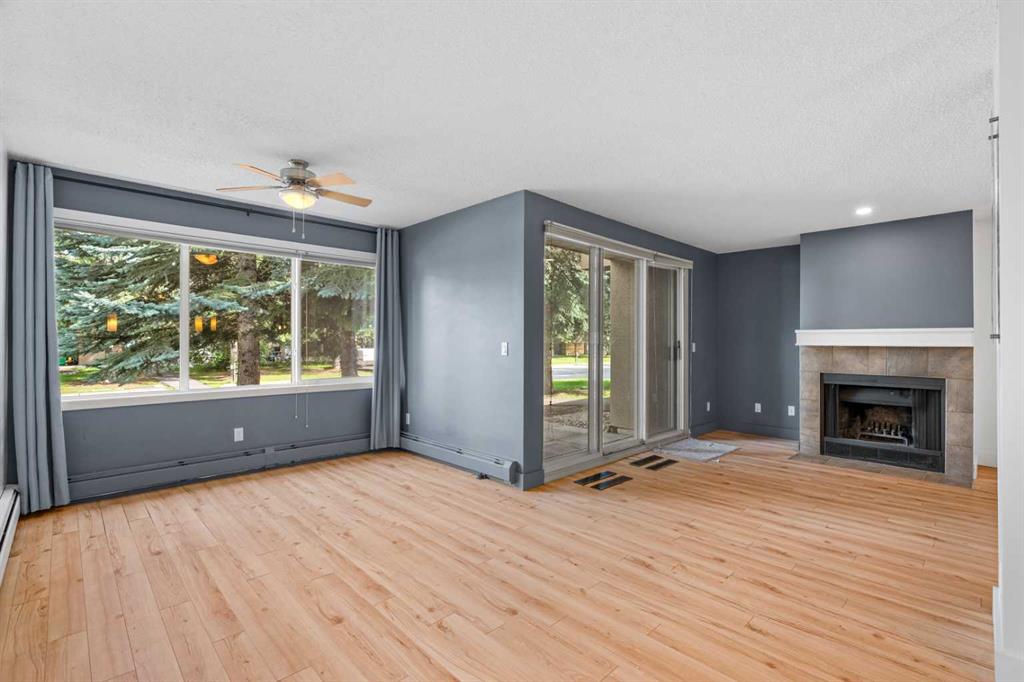 215 Village Terrace SW Unit: 2