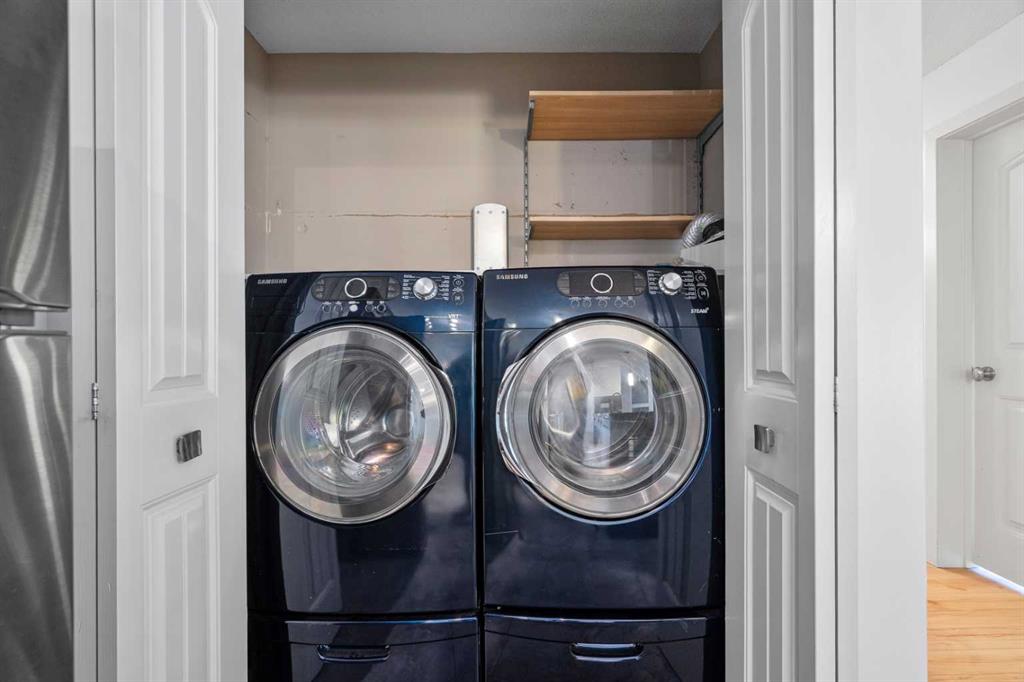 215 Village Terrace SW Unit: 2