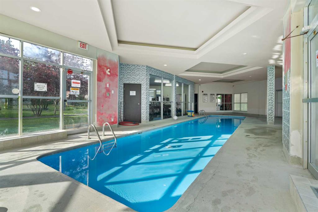 215 Village Terrace SW Unit: 2