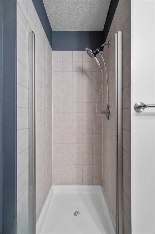 215 Village Terrace SW Unit: 2