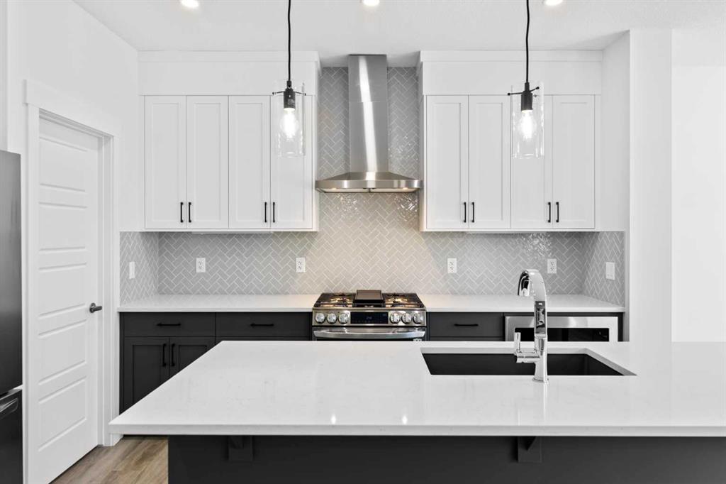 121 Creekstone Landing SW