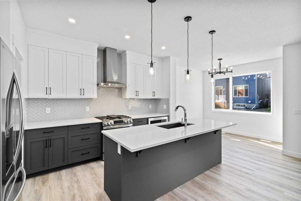 121 Creekstone Landing SW