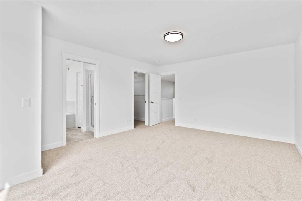 121 Creekstone Landing SW