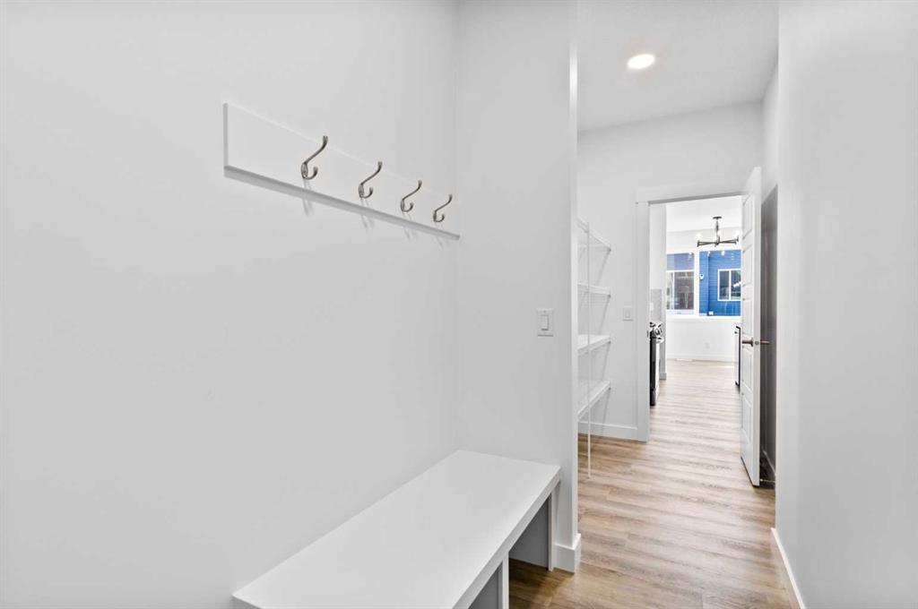 121 Creekstone Landing SW