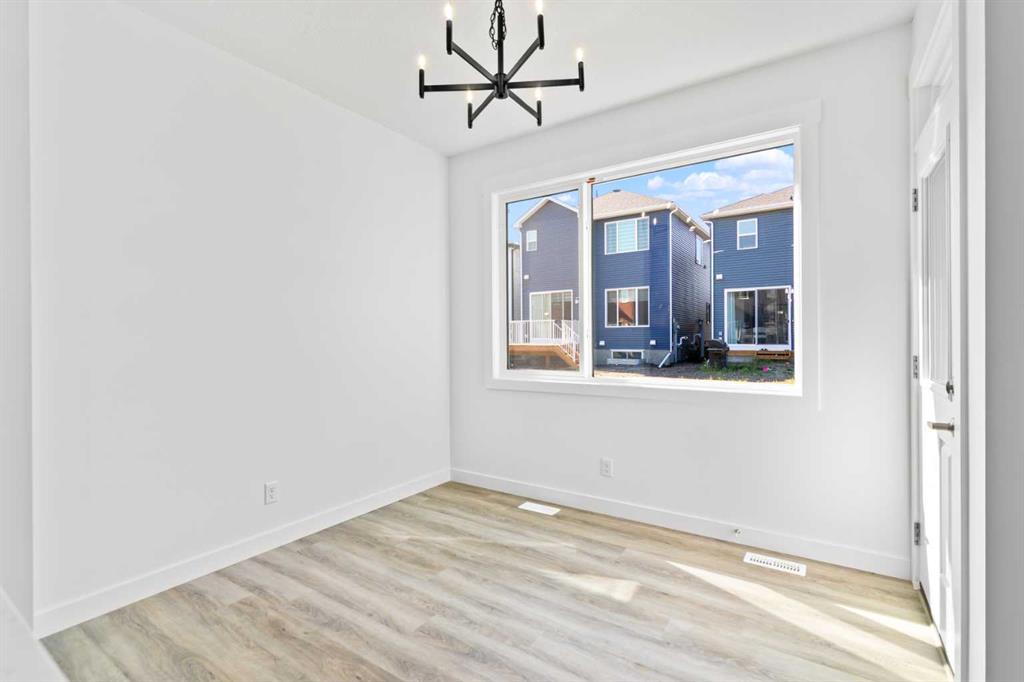 121 Creekstone Landing SW