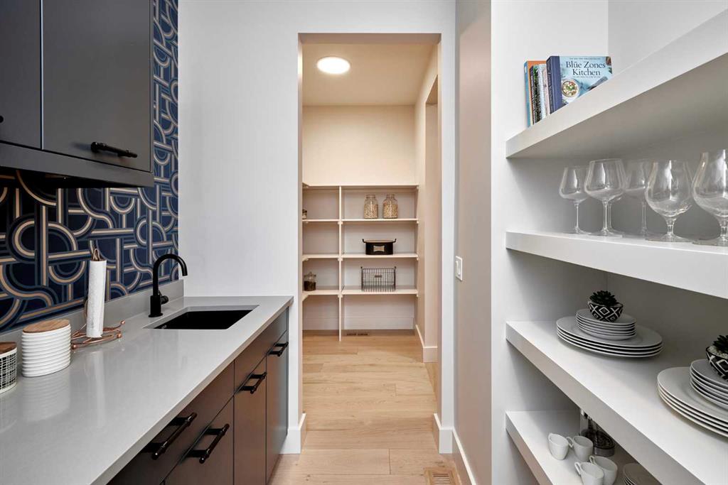 218 Aspen Summit Place SW