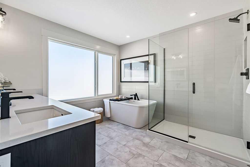 190 Annette Landing NW