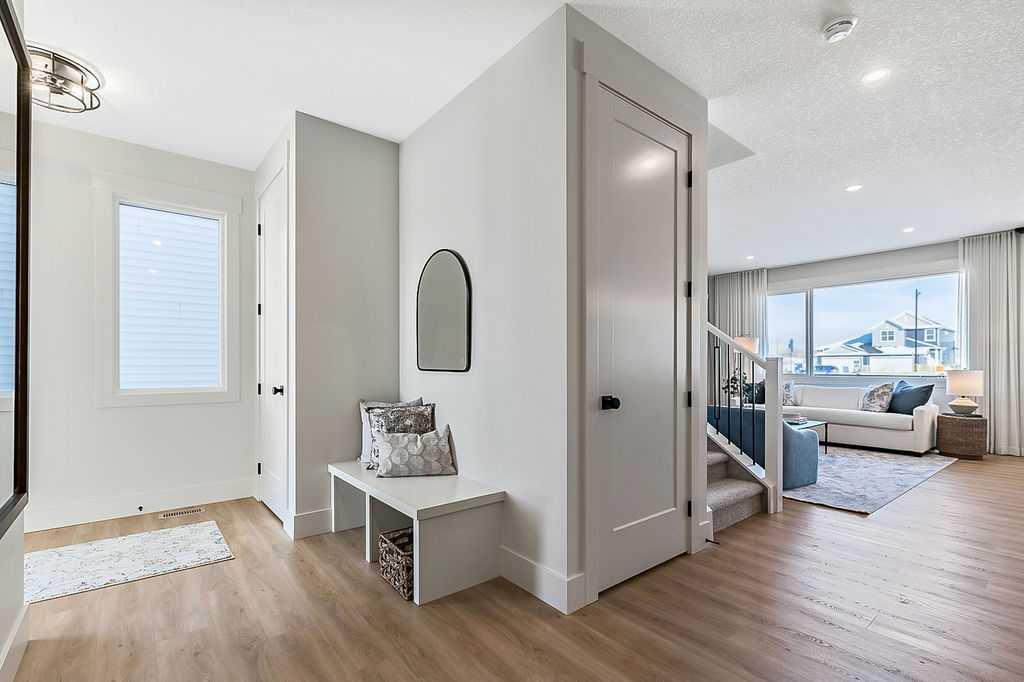 190 Annette Landing NW