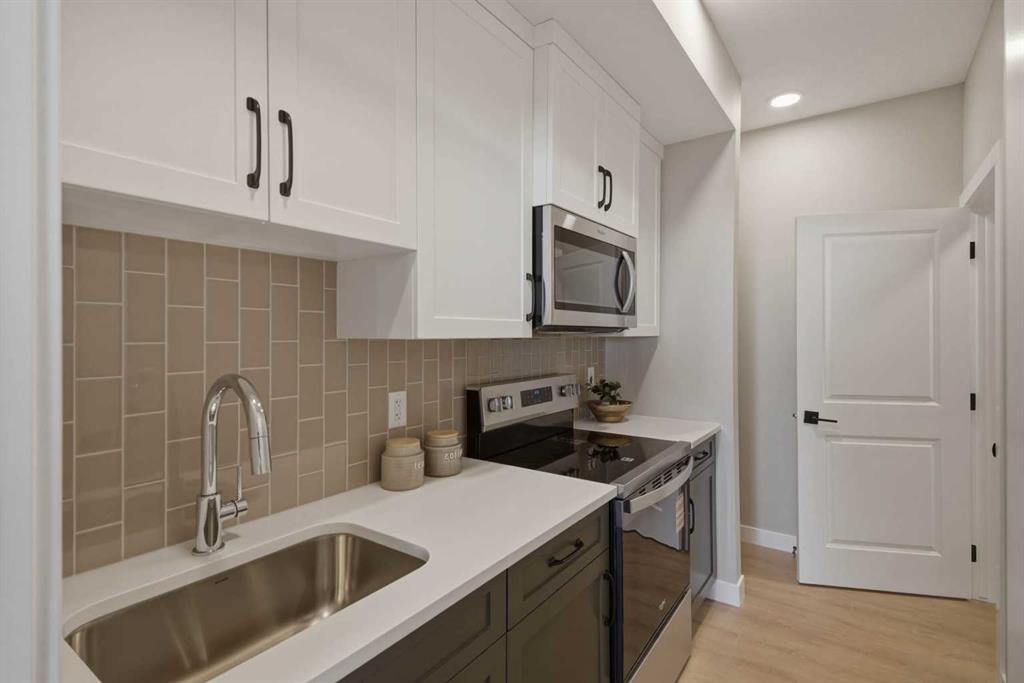 135 Belvedere Crescent SE