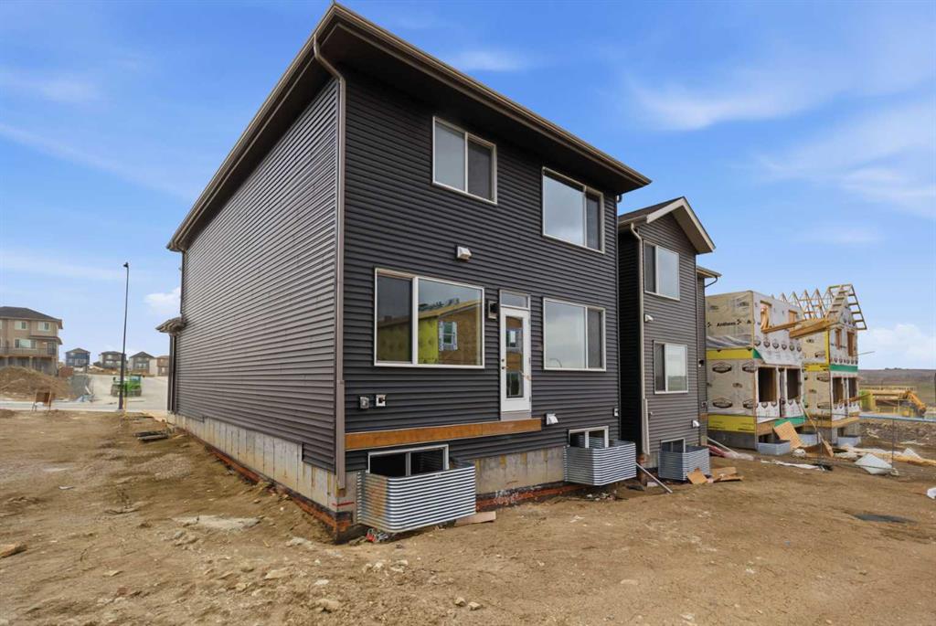 186 Annette Landing NW