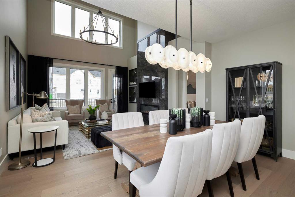 166 Juniper Ridge Crescent
