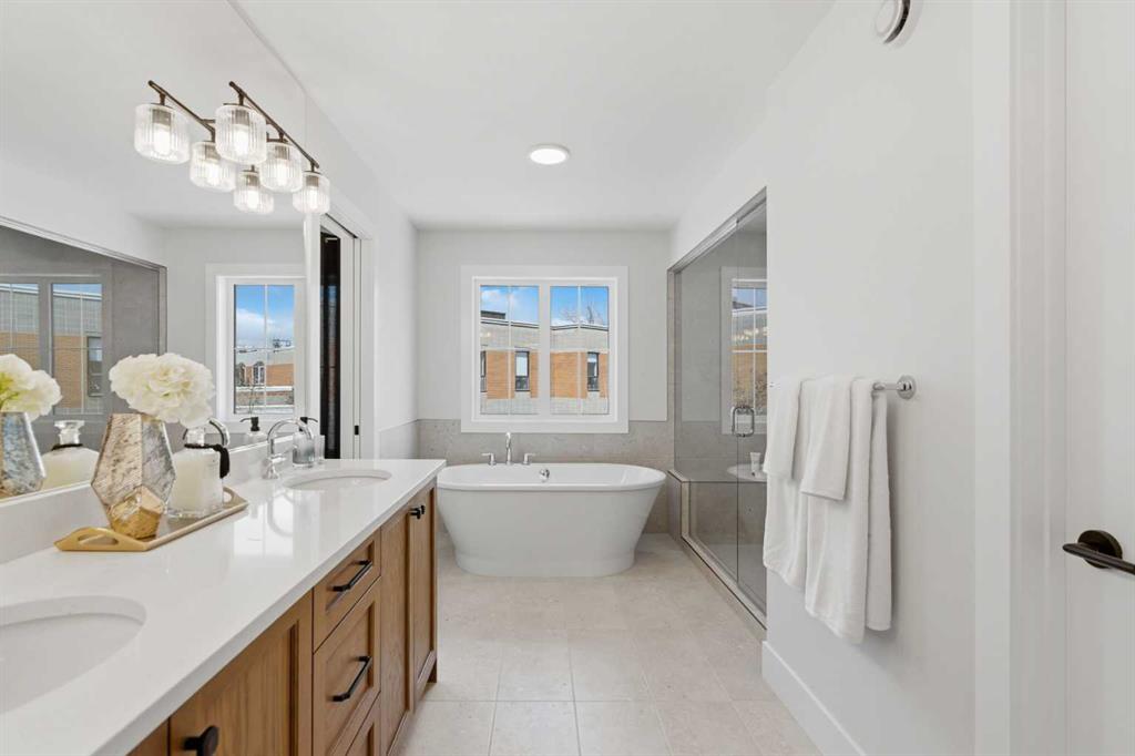 378 Bessborough Drive SW