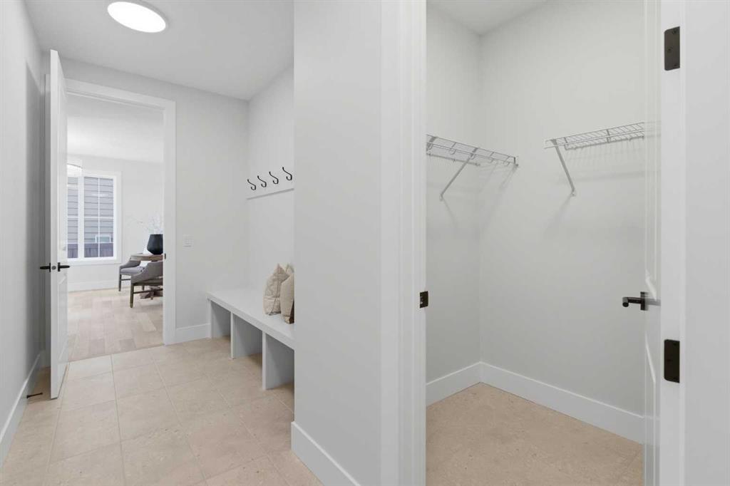 378 Bessborough Drive SW