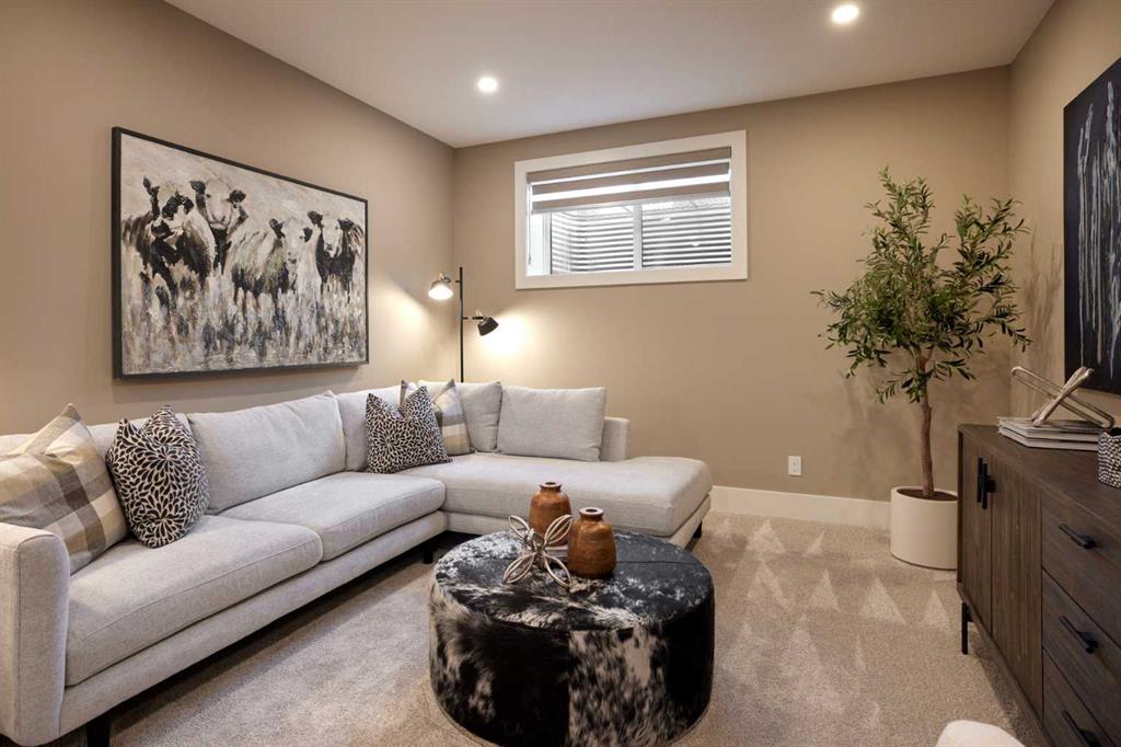 164 Juniper Ridge Crescent