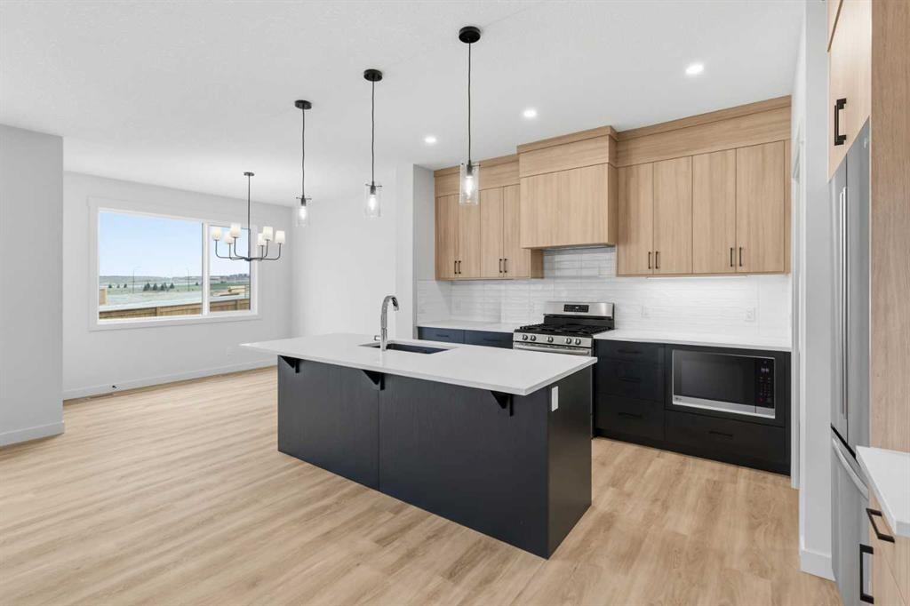 190 Annette Landing NW