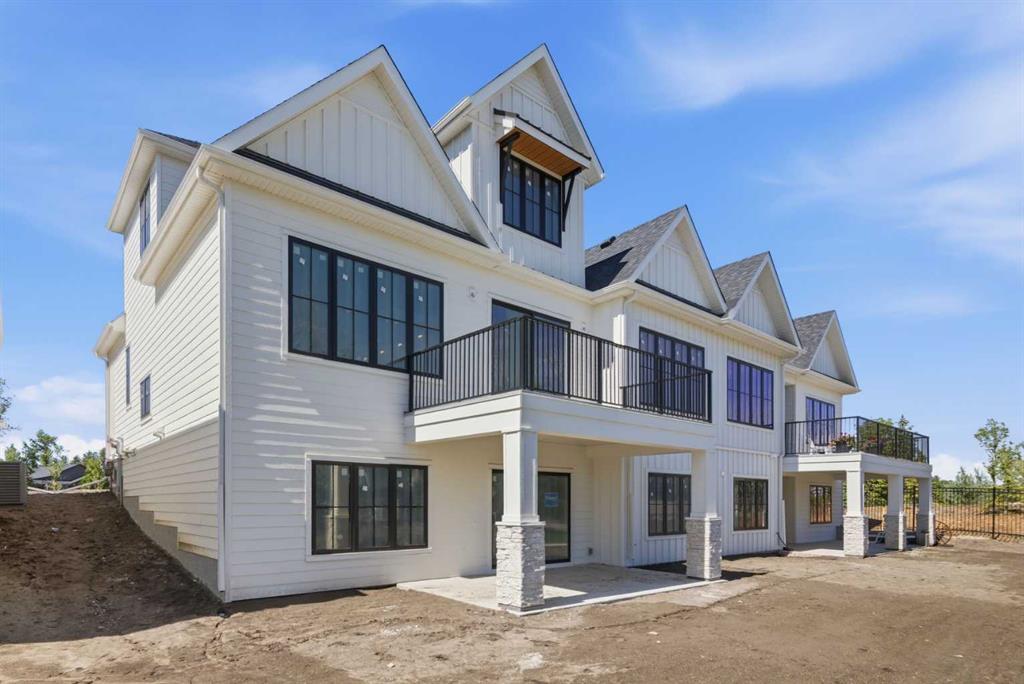 569 Pine Creek Ridge