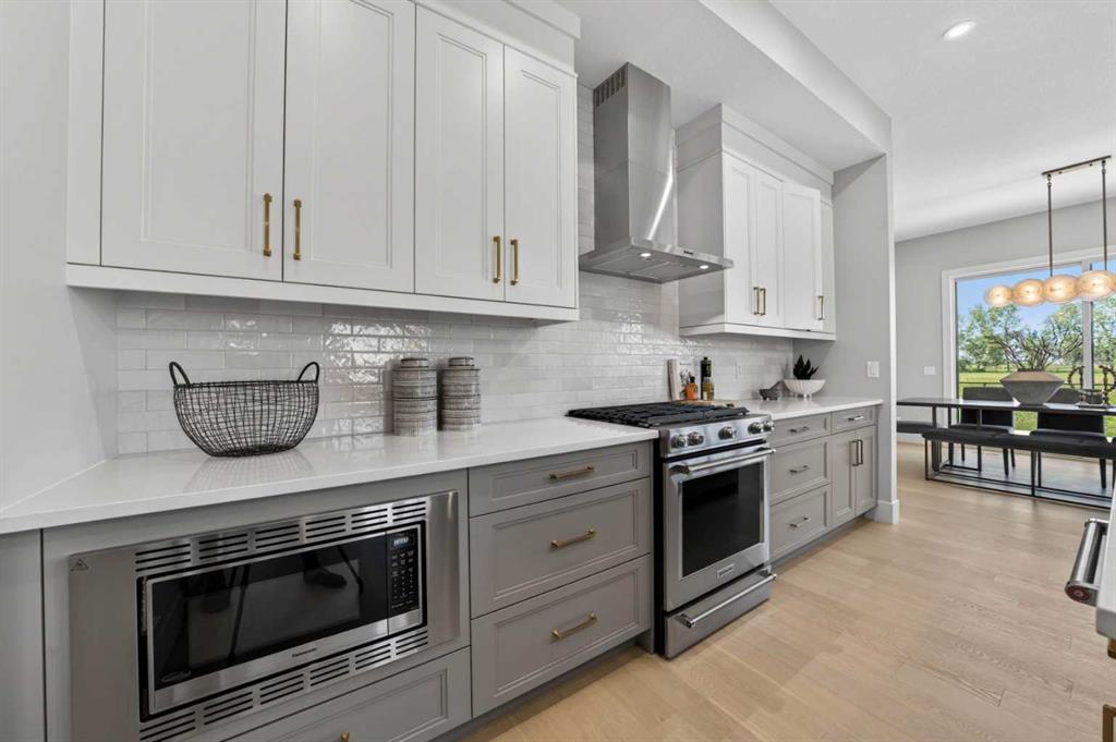 533 Pine Creek Ridge