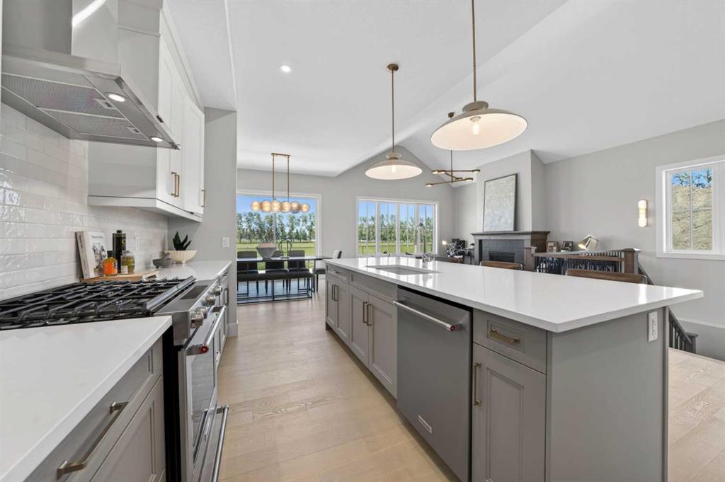533 Pine Creek Ridge