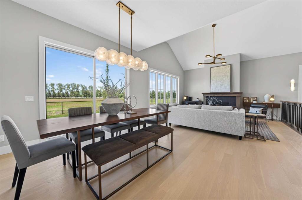 533 Pine Creek Ridge