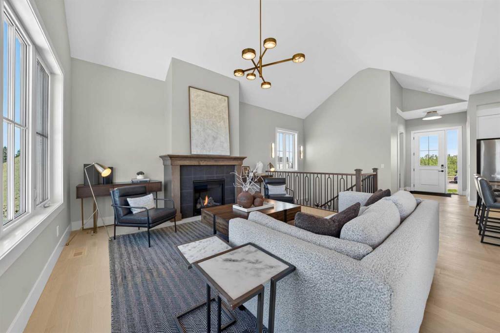 533 Pine Creek Ridge