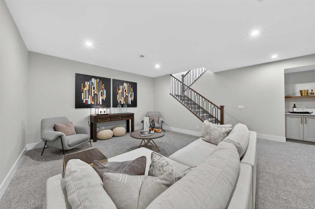 533 Pine Creek Ridge