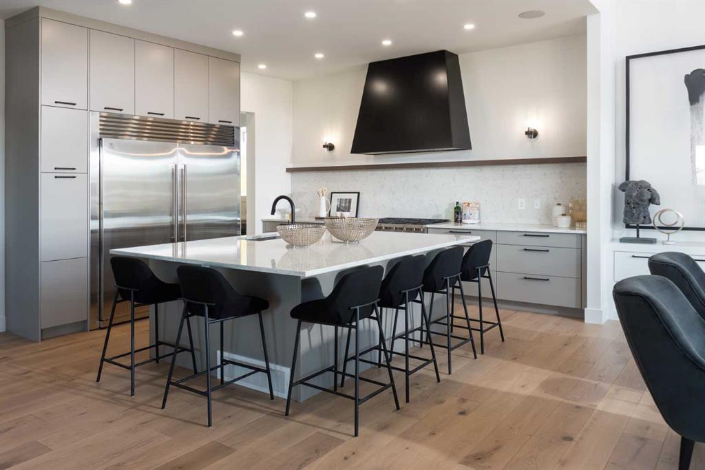 116 Greenwich Heath NW