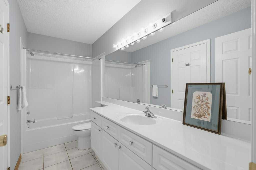 4 Inglewood Landing SE