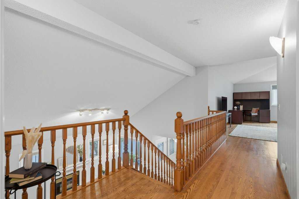 4 Inglewood Landing SE