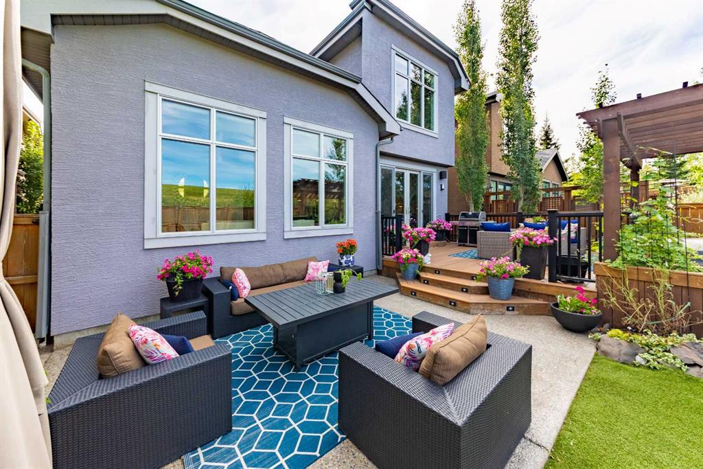 138 Ascot Crescent SW