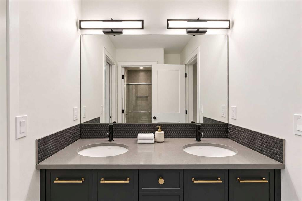 183 Aspen Summit Heights SW