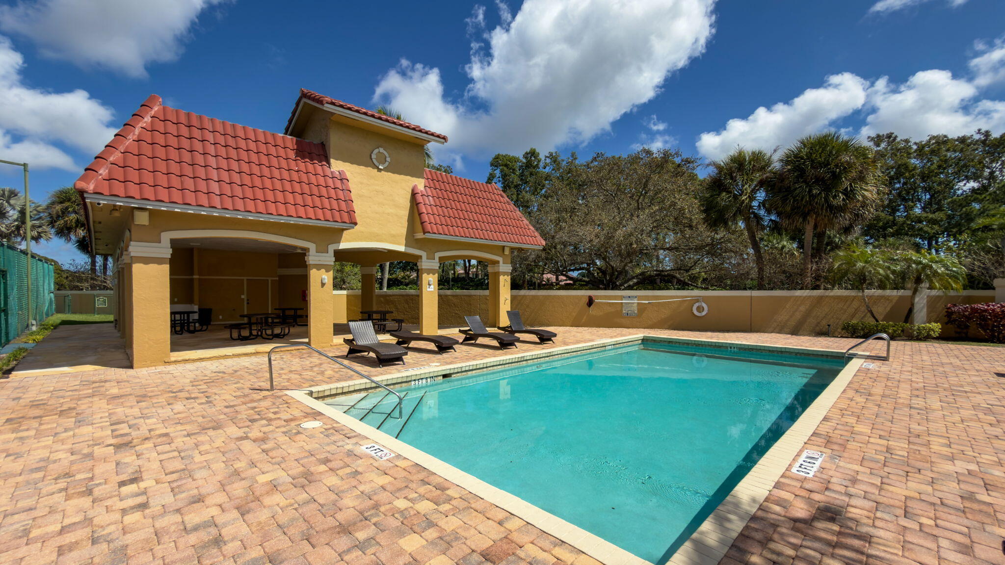151 St Michaels Court