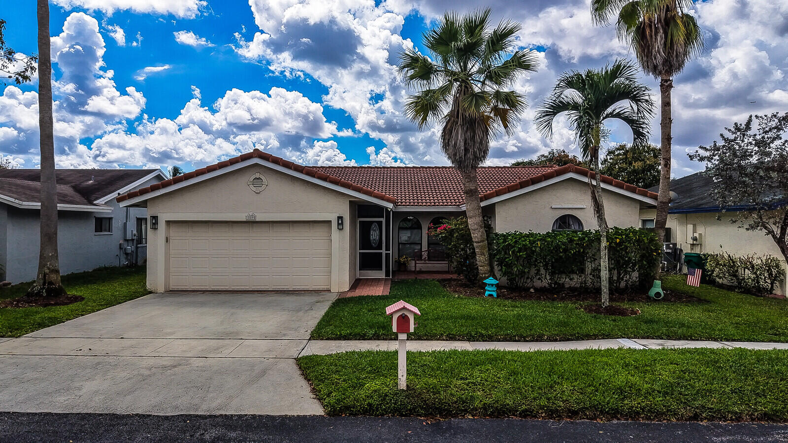 10090 SW 16th Place