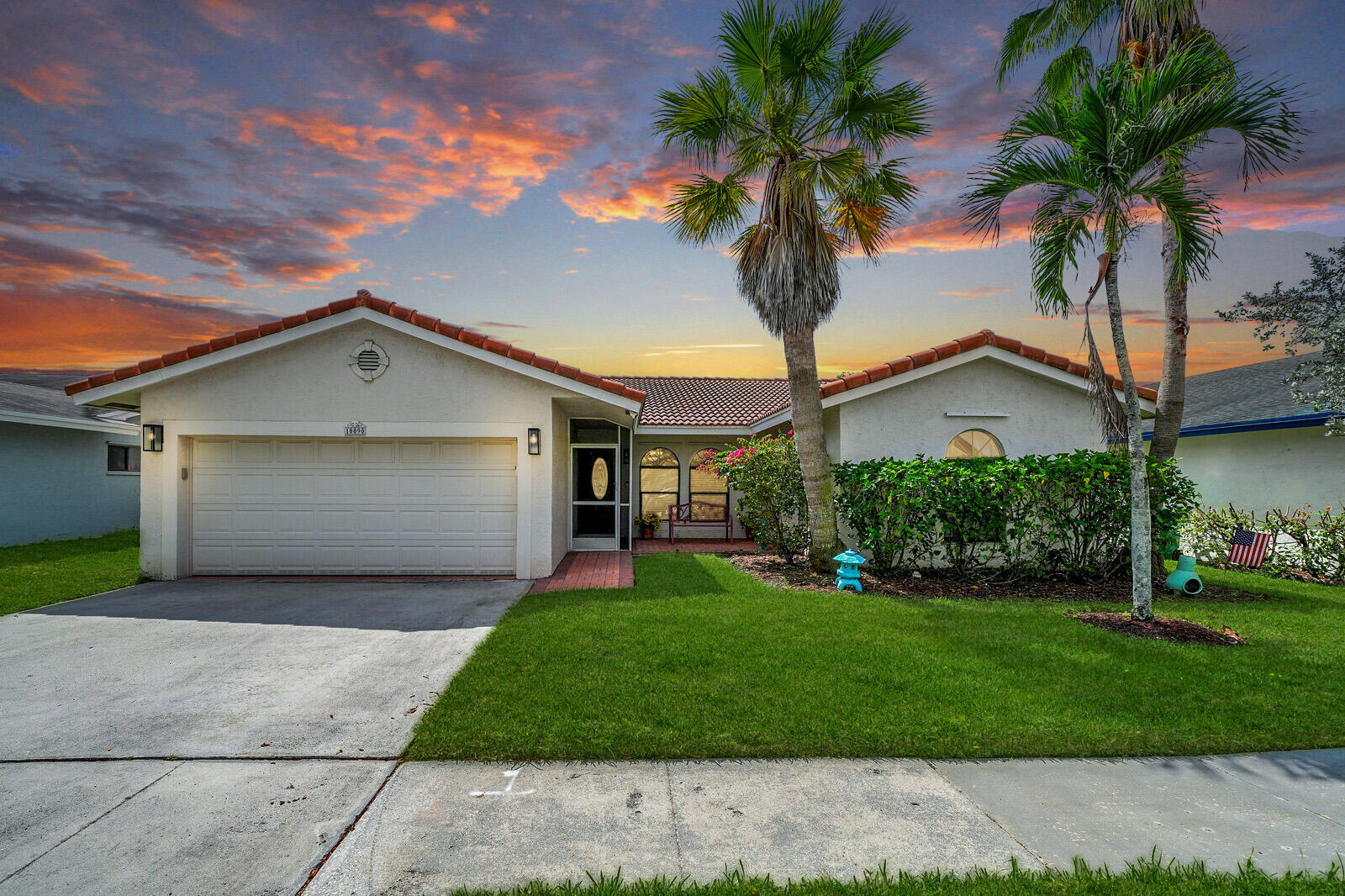 10090 SW 16th Place