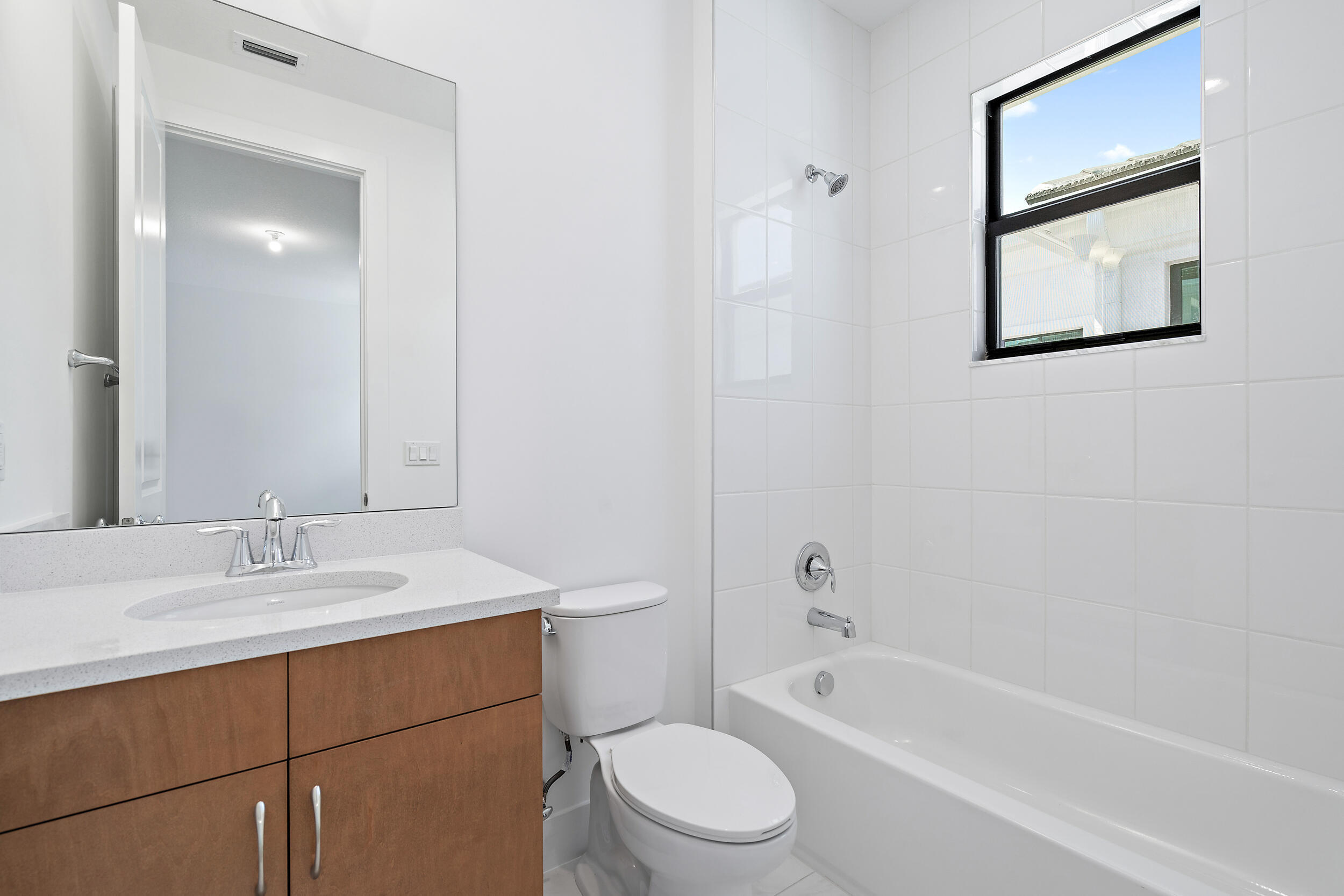 13577 Artisan Circle