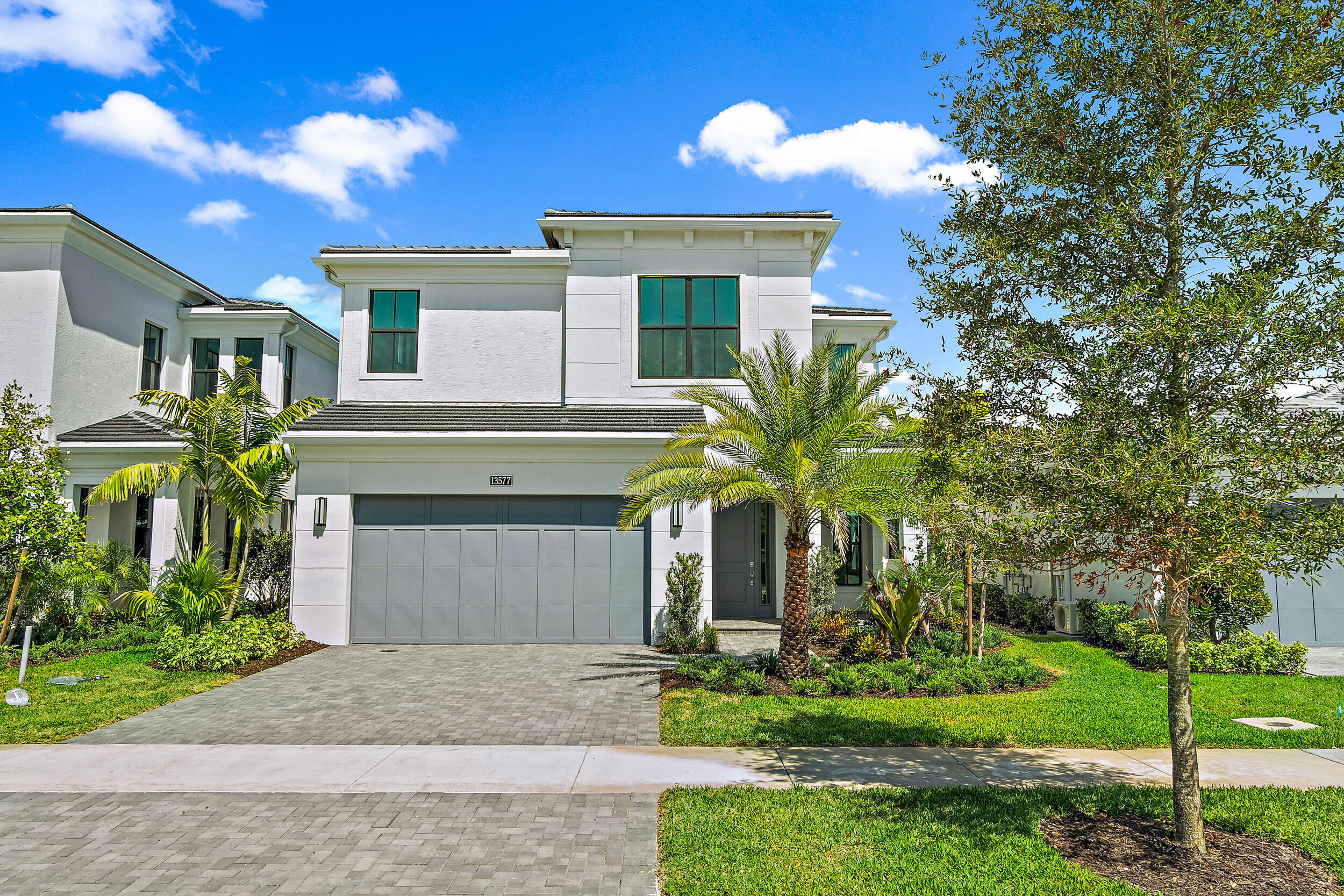 13577 Artisan Circle