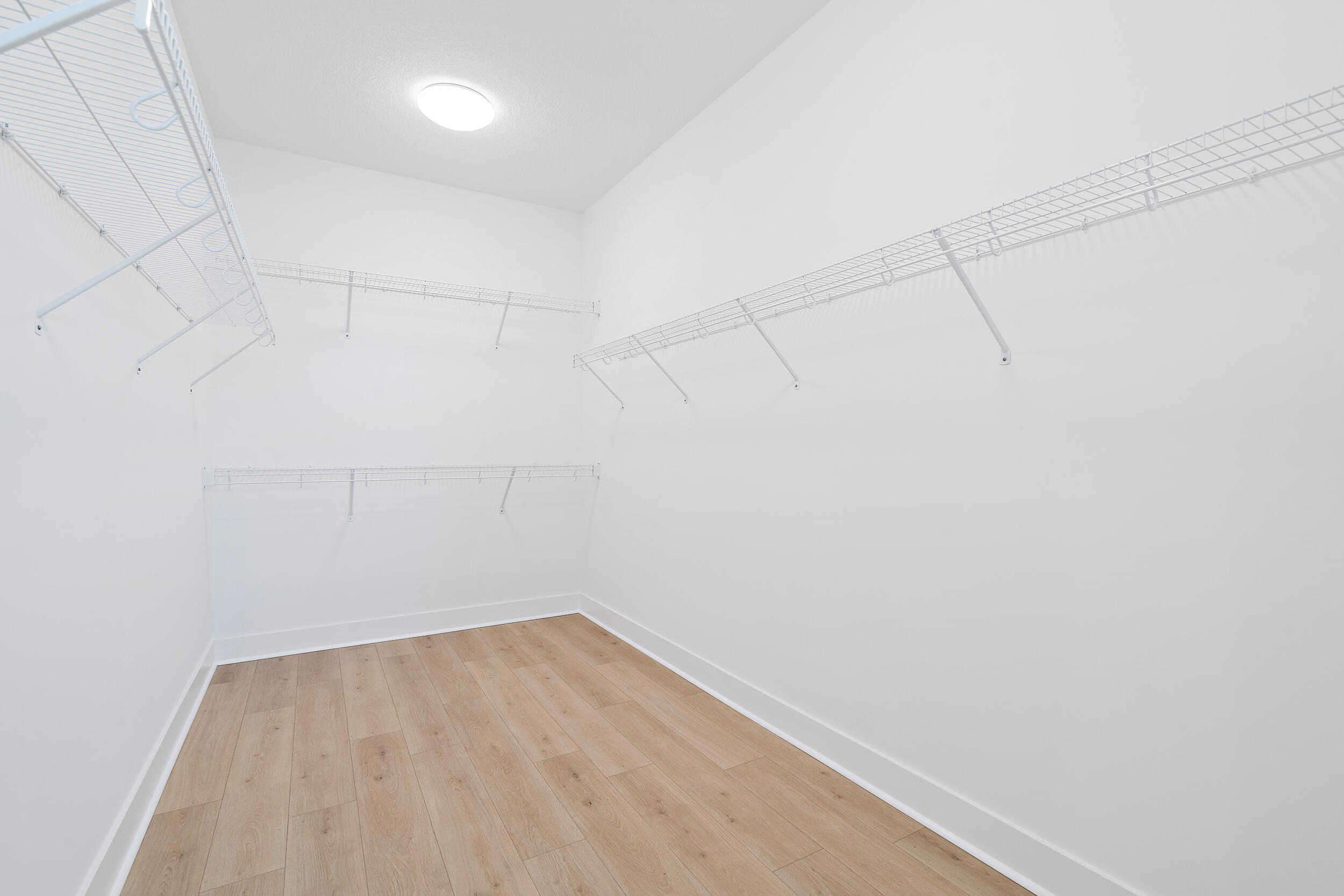 13577 Artisan Circle