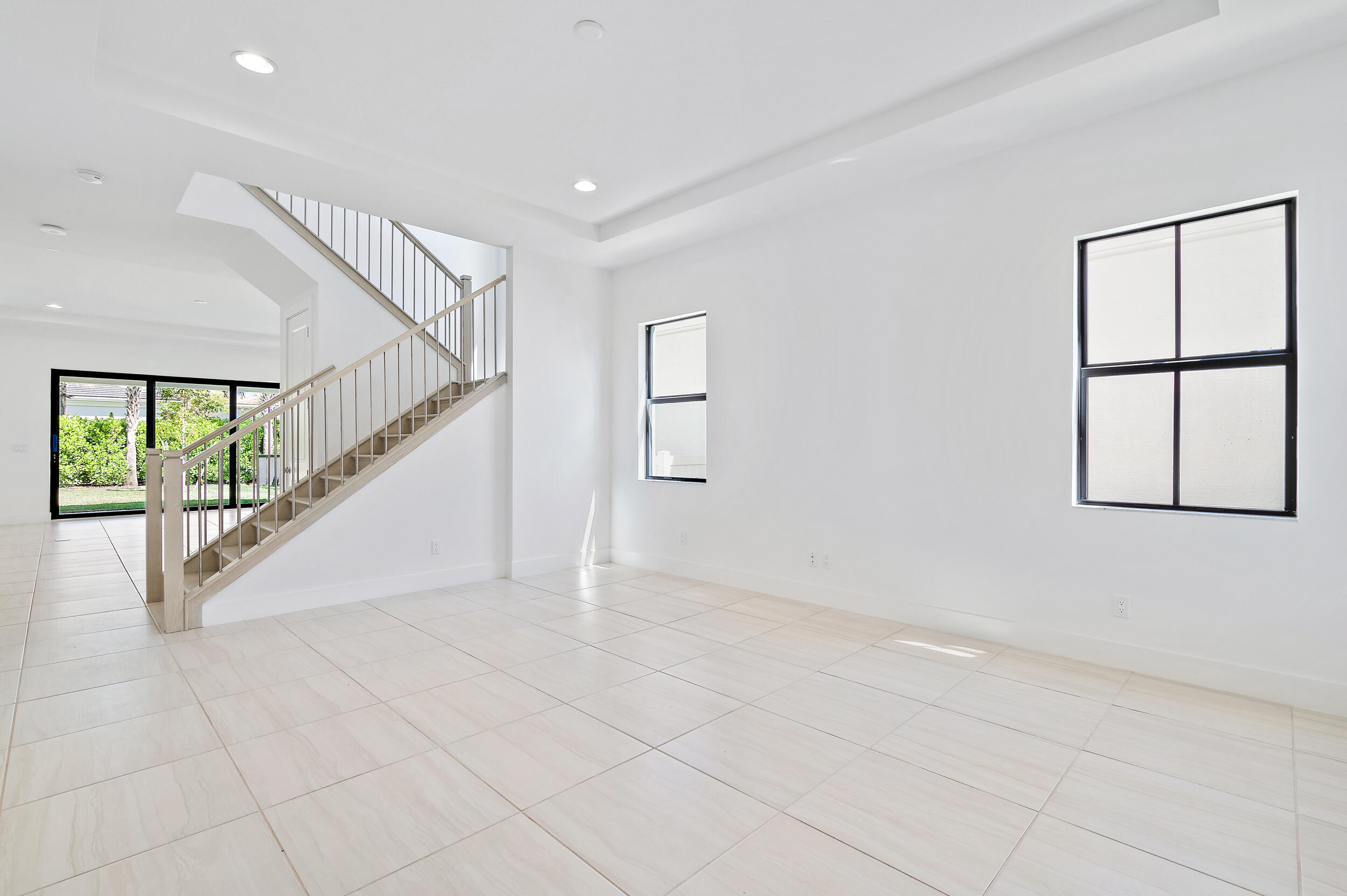 13577 Artisan Circle