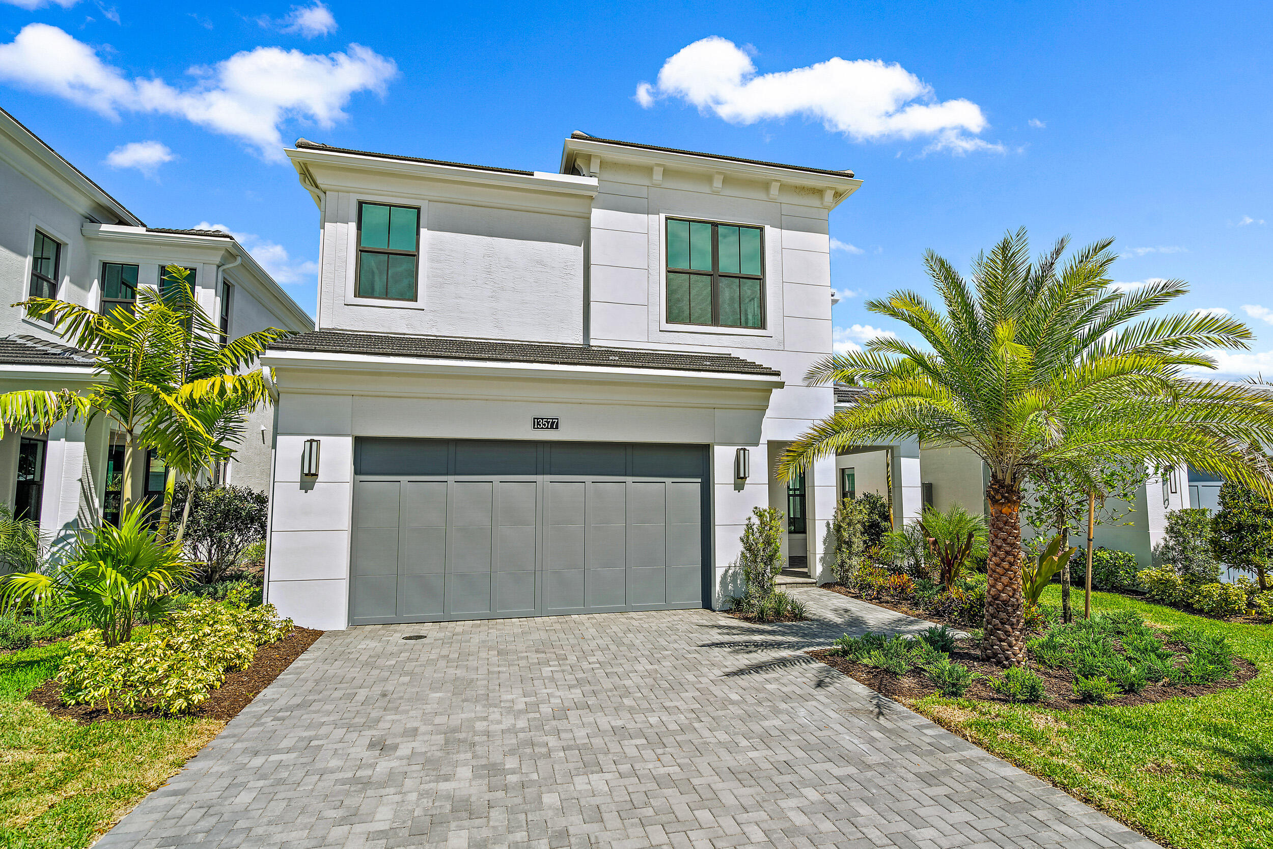 13577 Artisan Circle