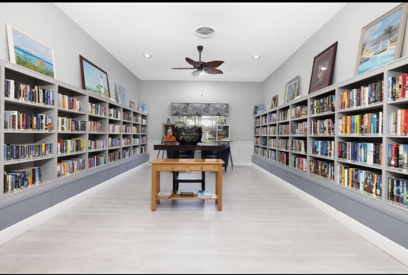 1943 SW Palm City Road I