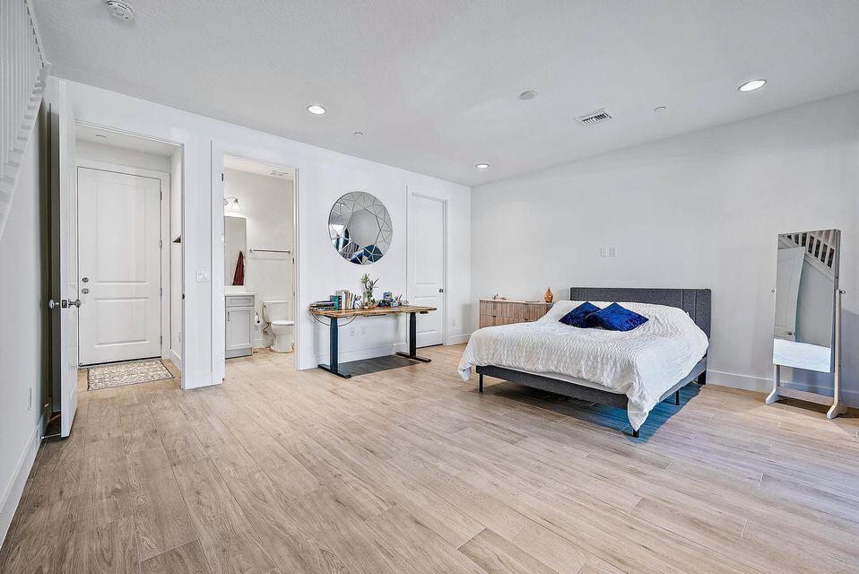 5256 Beckman Terrace