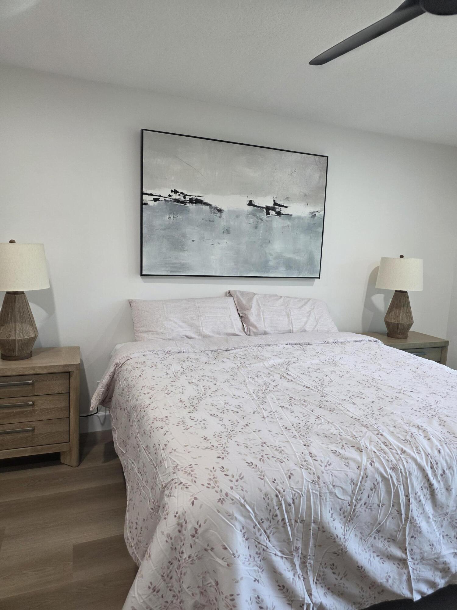 717 S Us Highway 1 608