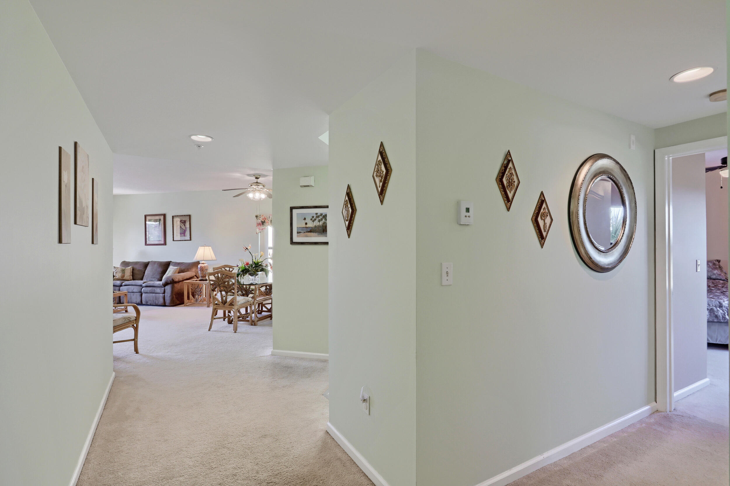 800 Uno Lago Drive 305