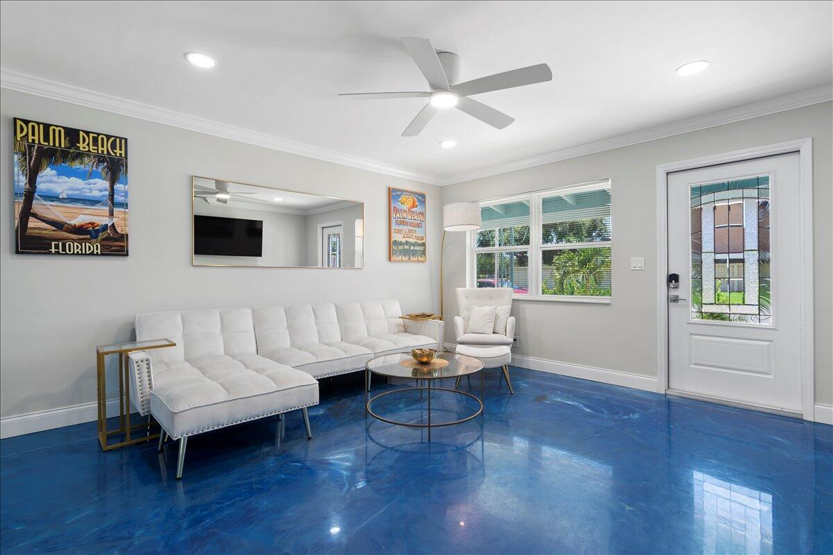 2741 Parker Avenue A & B