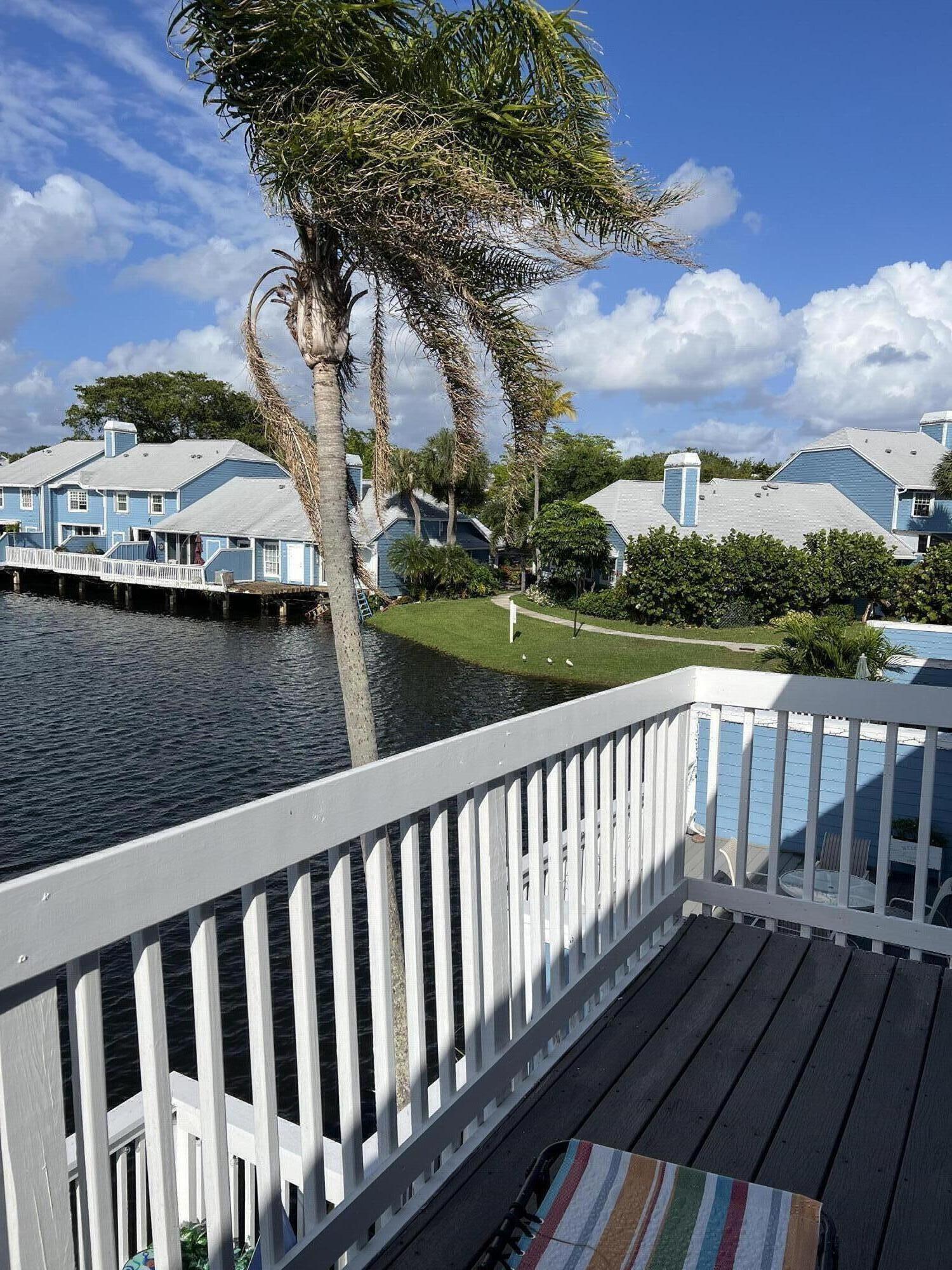 809 Ocean Dunes Circle Circle