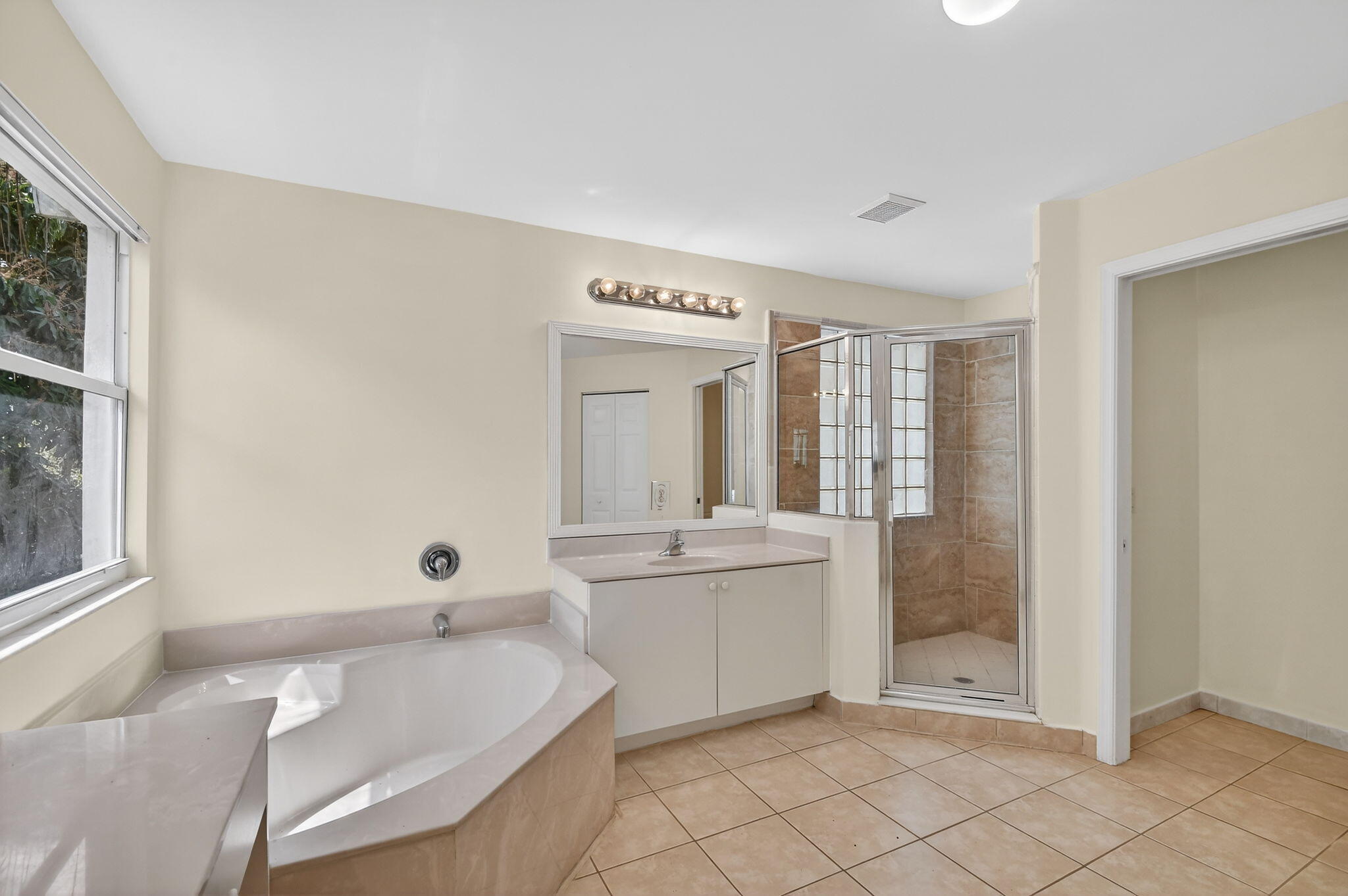 738 Perdido Heights Drive