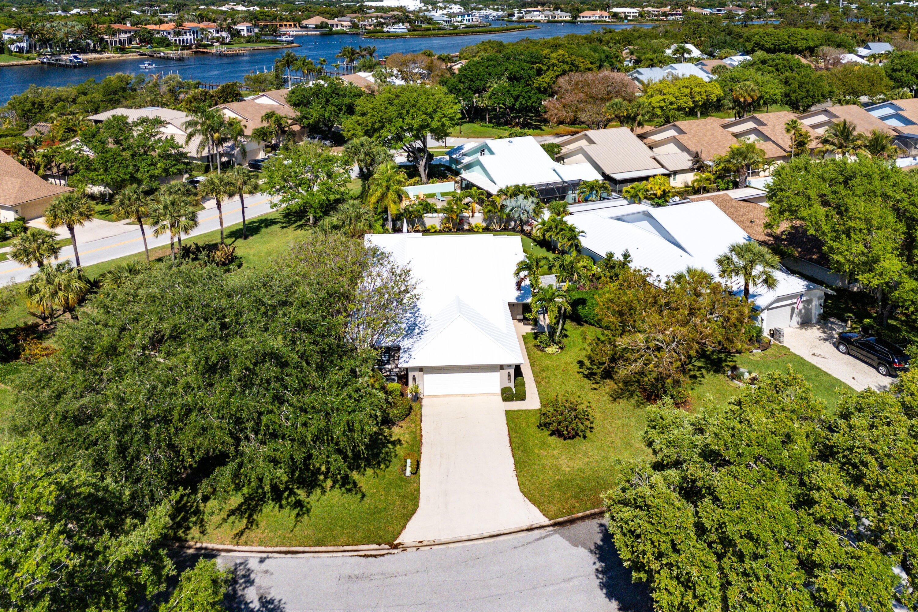 306 Leeward Drive