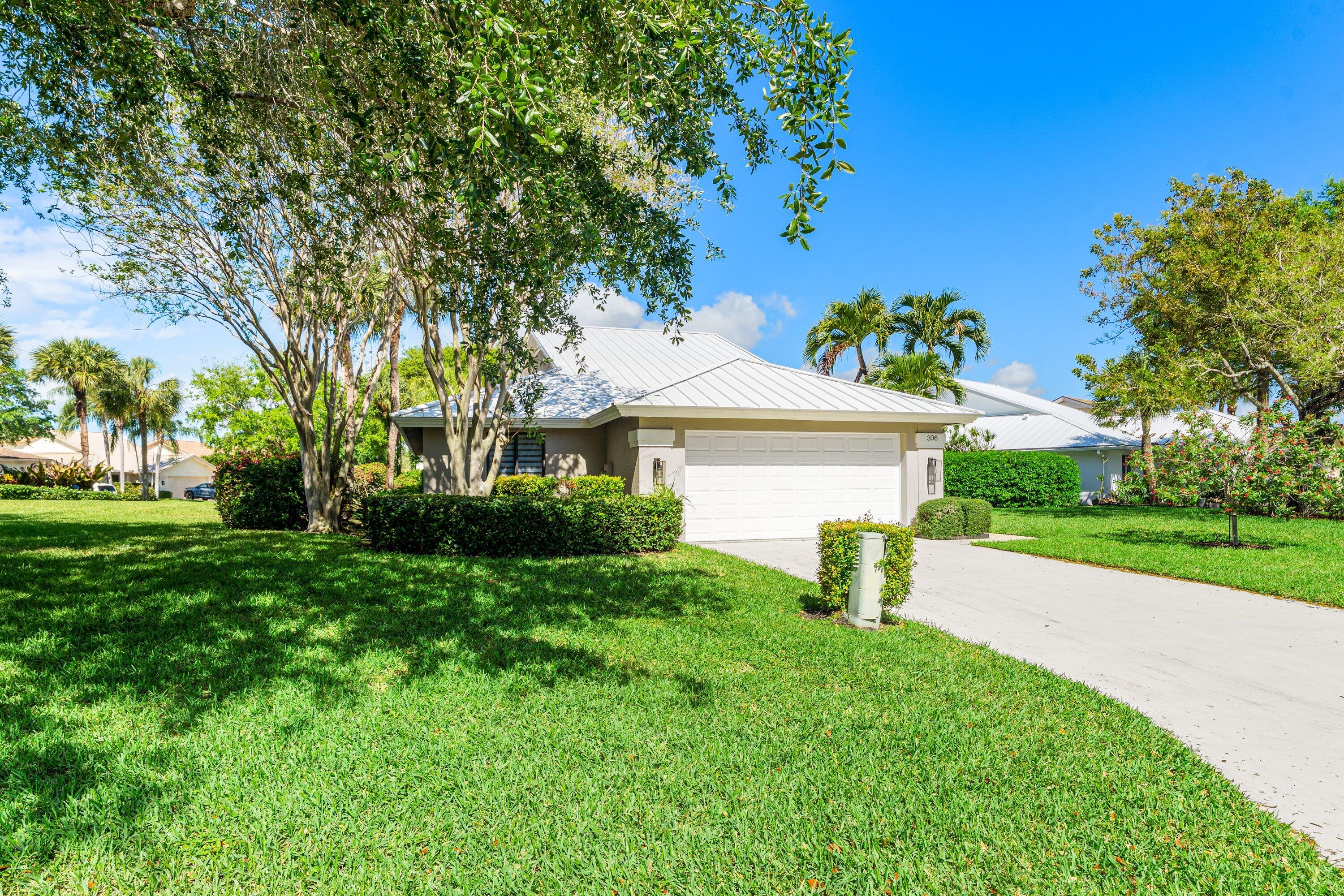 306 Leeward Drive